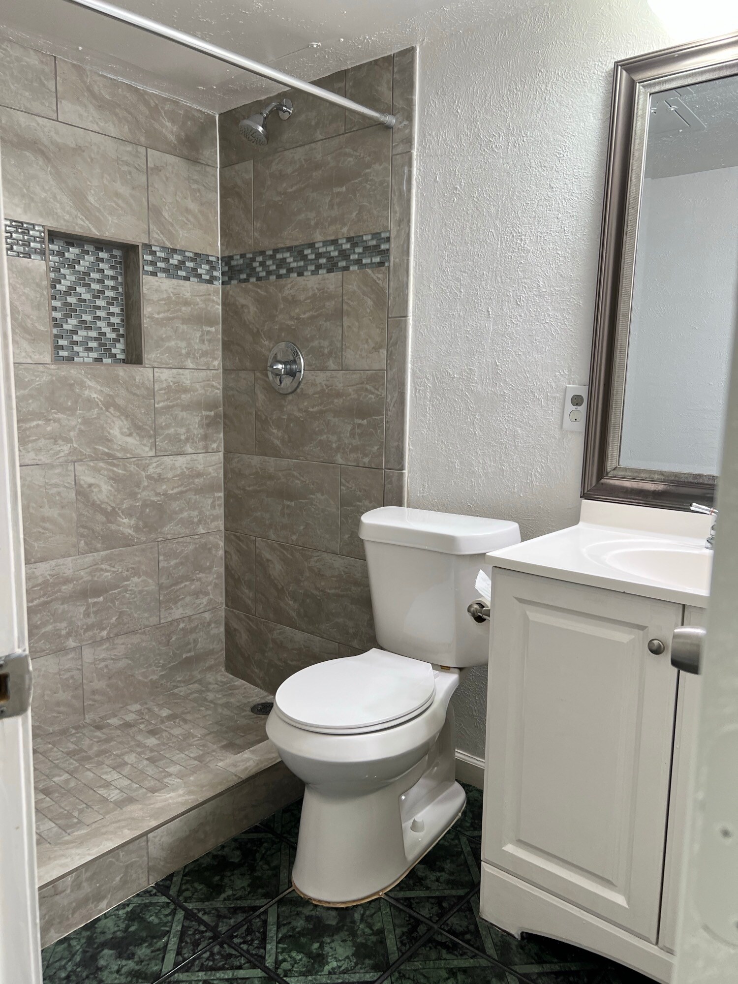 Building Photo - 17515 Wild Willow Ln