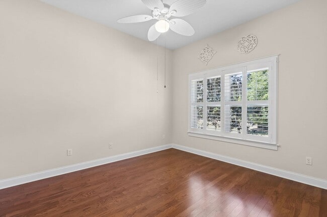 Building Photo - 4BR/3BA Home in Fernandina Beach – Great Location!