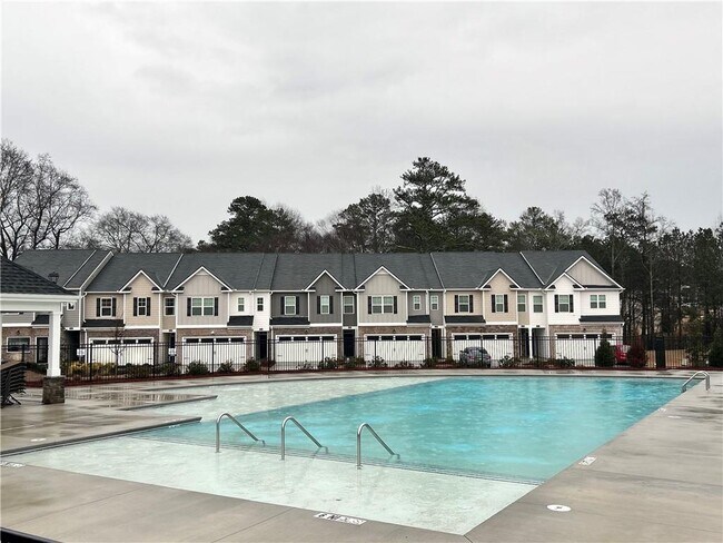 Building Photo - 1253 Cades Walk