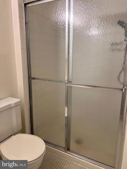 Building Photo - 329 Shawmont Ave