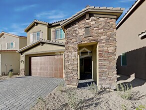 Building Photo - 6031 Schmidt St