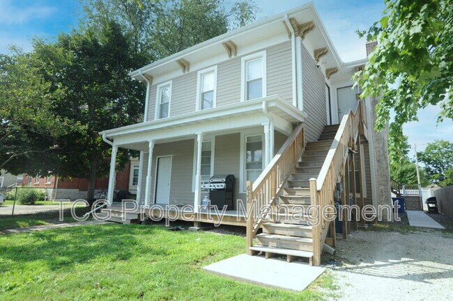 Primary Photo - 622 Webster St