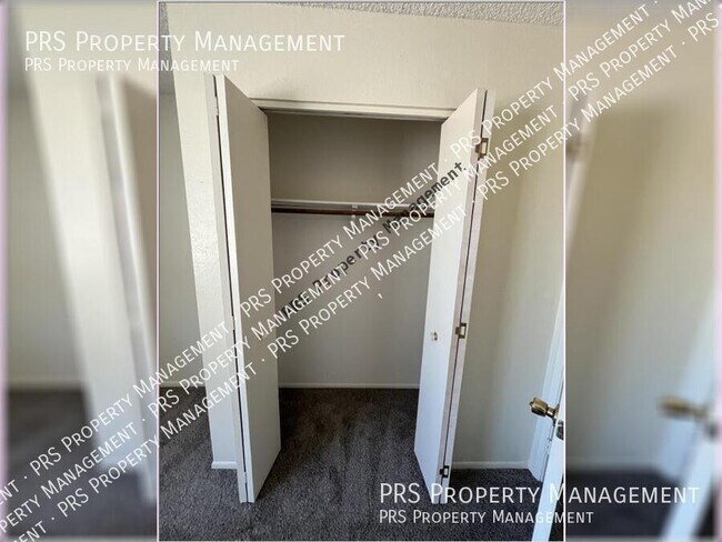 Building Photo - 3102 N Woodburne Dr