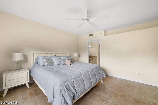 Building Photo - 5045 Cedar Springs Dr
