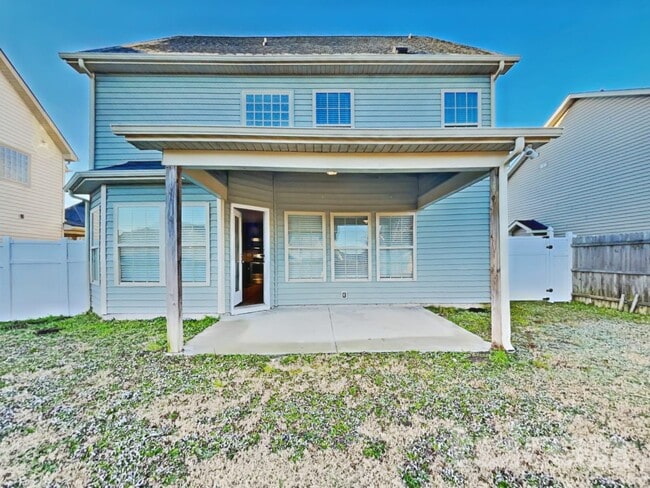 Building Photo - 45 Red Coat Dr