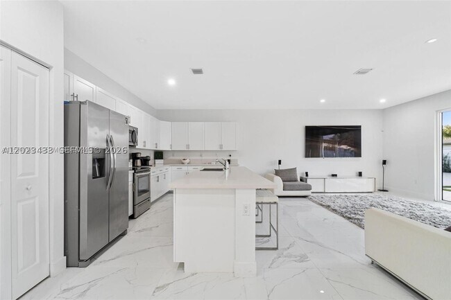 Building Photo - 13305 SW 190th Terrace