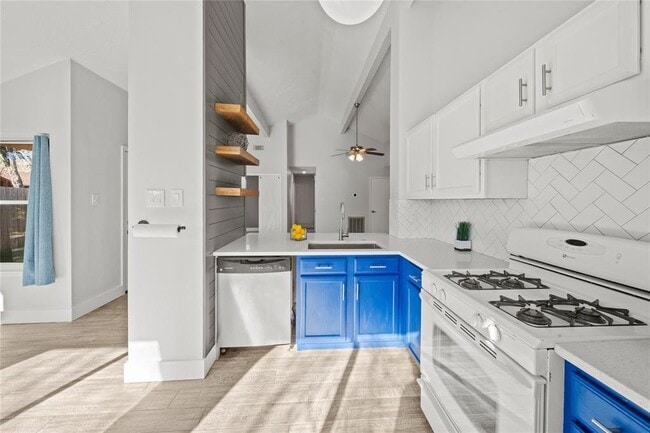 Building Photo - 3006 Sherborne St