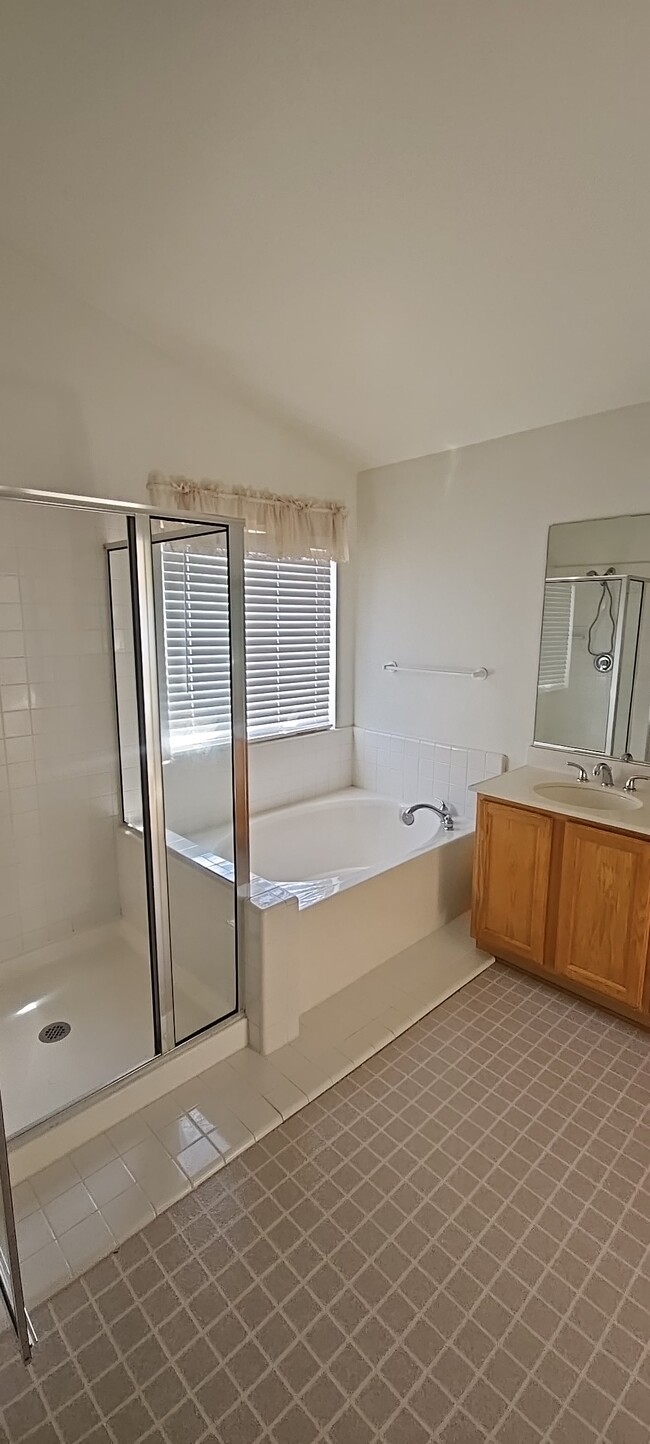 Building Photo - 1726 Amberidge Way