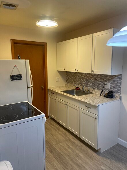 Building Photo - 4538 Croftshire Dr