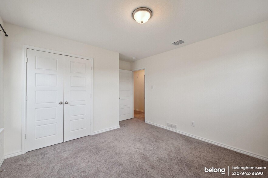 Building Photo - 4806 Ocean Wave