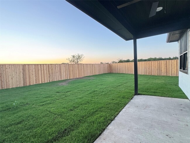 Building Photo - 530 Lucy Rd