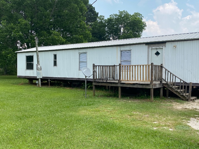 Building Photo - 80 Redwood Ln