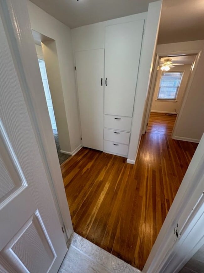 Building Photo - COMING SOON! 31807 W. Chicago, Livonia MI ...