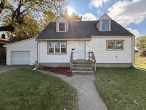 Building Photo - 5225 W 4th Ave