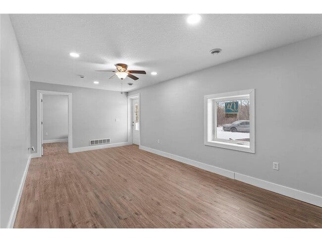 Building Photo - 1768 US-8