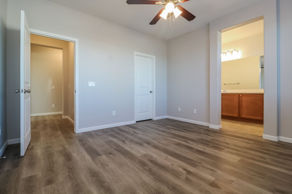 Building Photo - 17726 W Cashman Dr