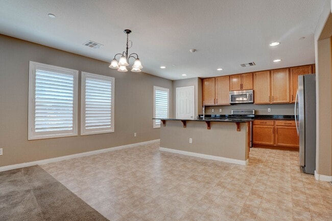 Building Photo - 3096 Bicentennial Pkwy