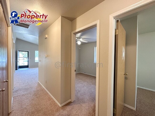 Building Photo - 7590 W Camas St