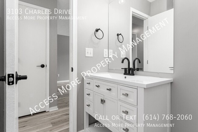 Building Photo - 3103 Charles Dr