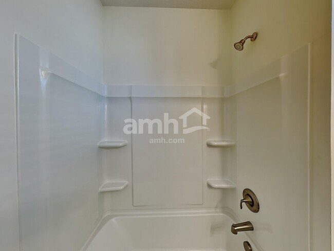 Building Photo - 8095 Hula Popper St