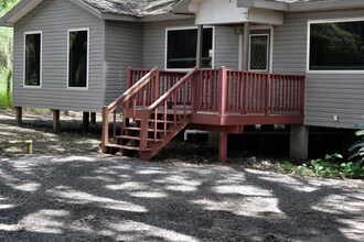 Building Photo - 5945 Magnolia Rd