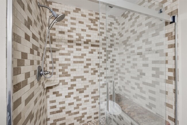 Building Photo - 2910 Grants Lake Blvd