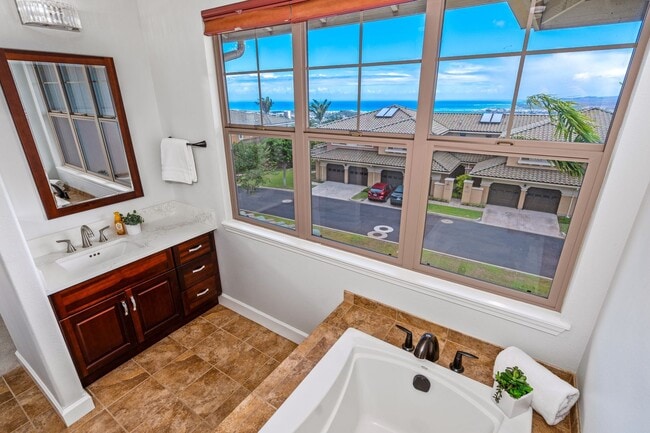 Building Photo - The Villas at Kehalani, Luxury Townhome, U...