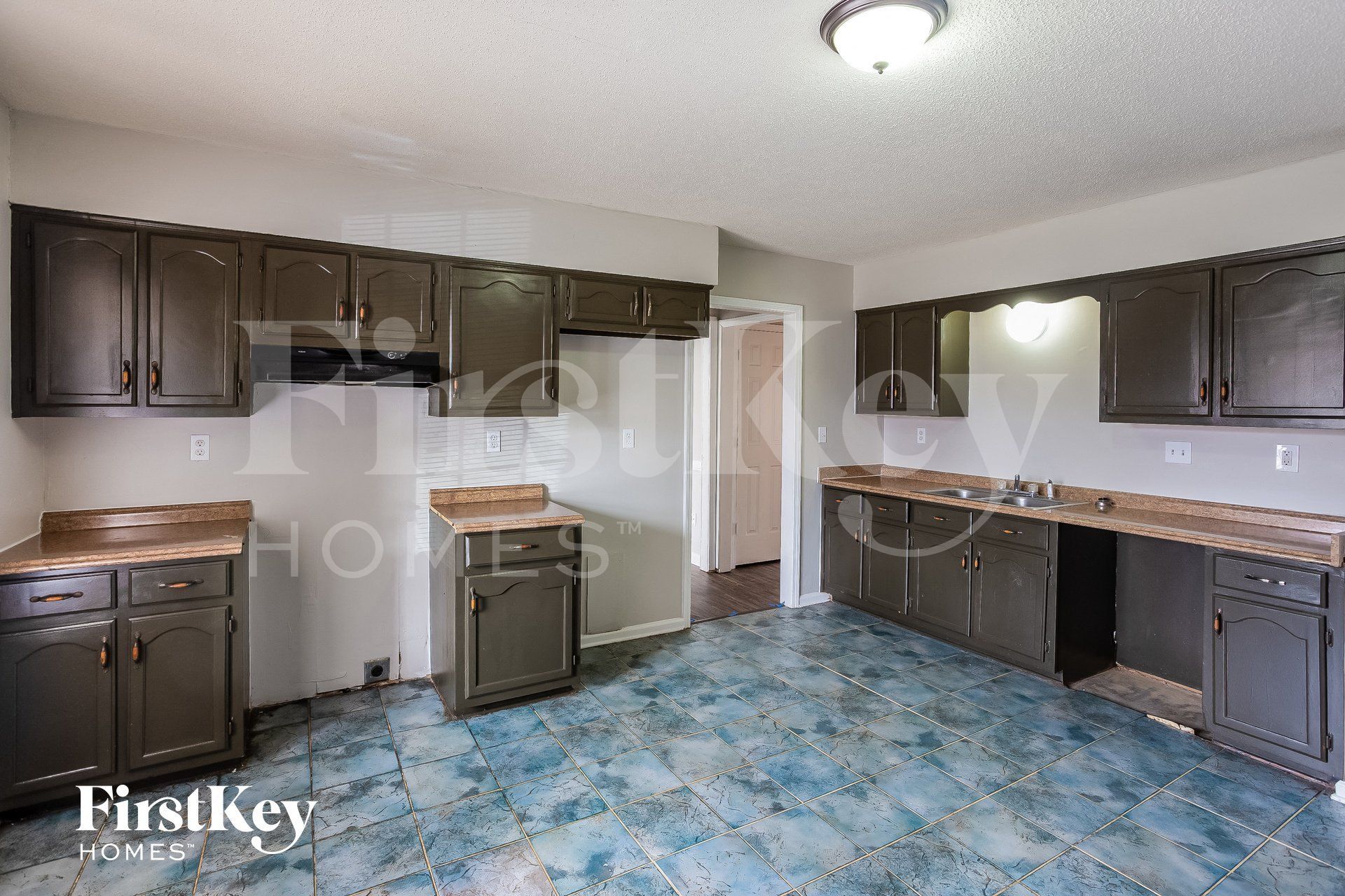 Building Photo - 4812 Barkshire Dr