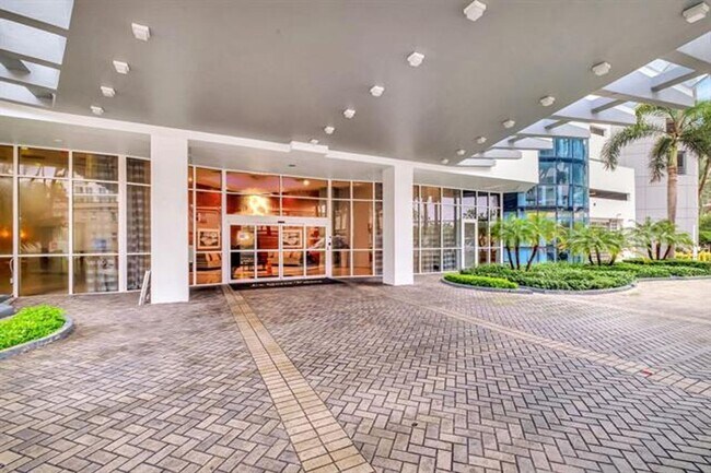 Building Photo - 6301 Collins Ave