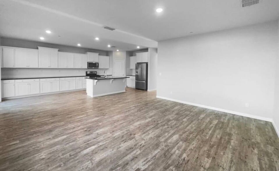 Building Photo - 8416 Tapies Way