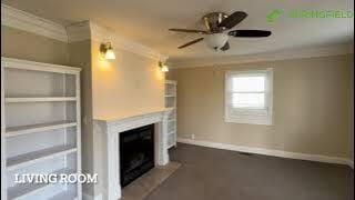 Building Photo - SPACE, CHARM & FLEXIBILITY — ALL IN ONE 3 BED, 1 BATH HOME!