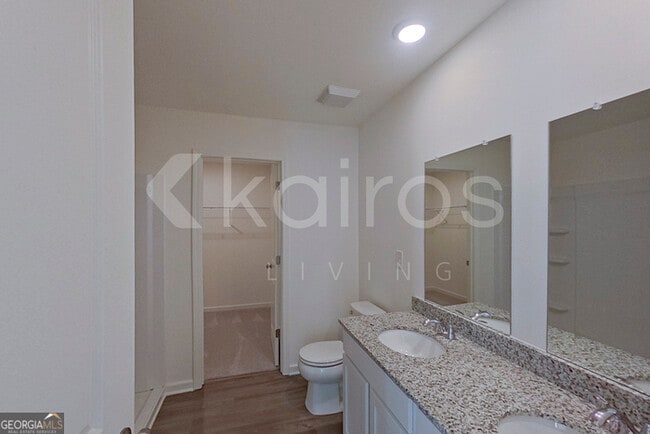 Building Photo - 112 Flat Rock Ml Trl