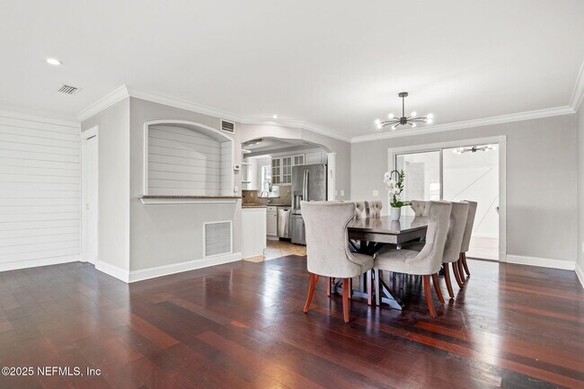 Building Photo - 36 A1A N