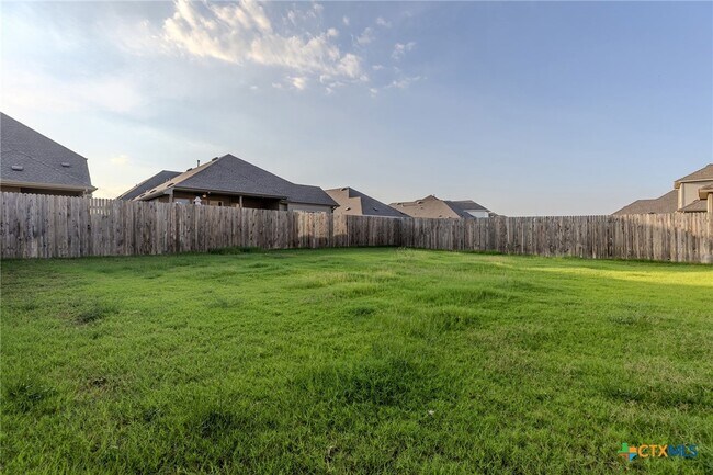 Building Photo - 13720 Jon Ryan Rd