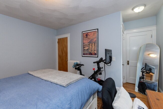 Building Photo - 17-19-19 Worcester St