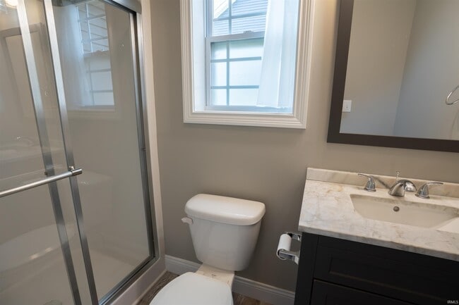 Building Photo - 2855 Needletail Dr