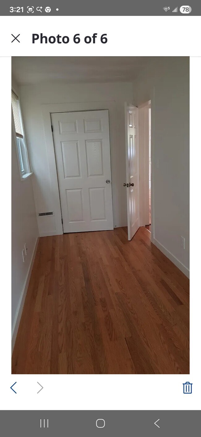 Building Photo - 18 Rockingham St