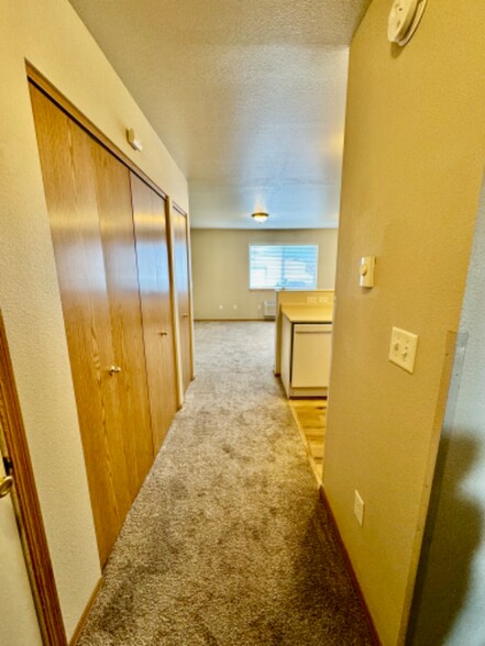 Building Photo - 1805 Wyoming St