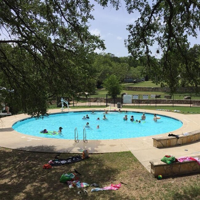 Building Photo - 1101 Lorrain St