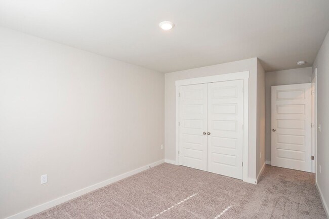 Building Photo - 4509 Sardius Dr