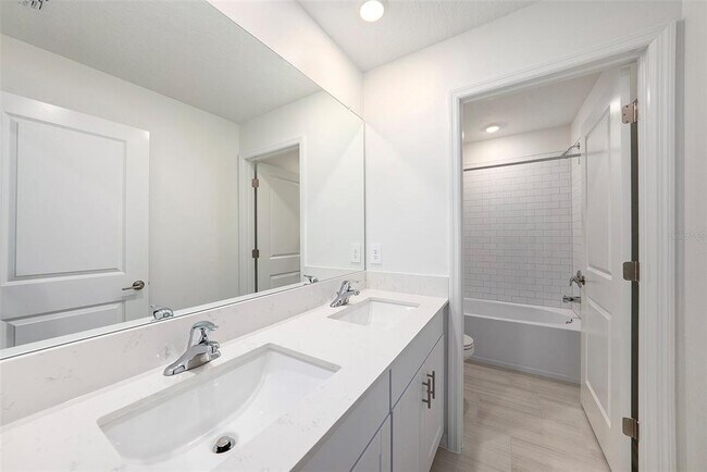 Building Photo - 35233 Gravelly Dr