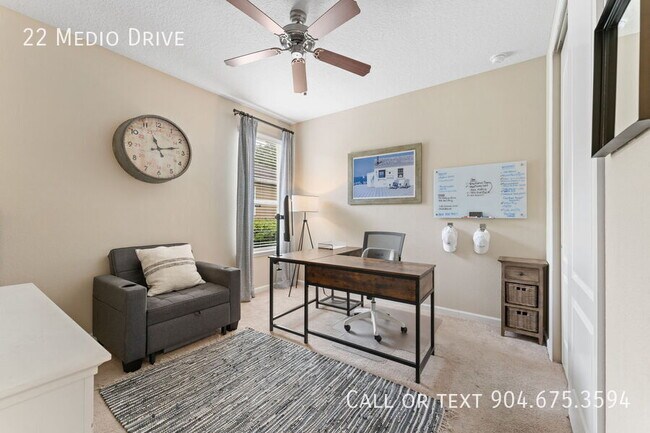 Building Photo - 22 Medio Dr