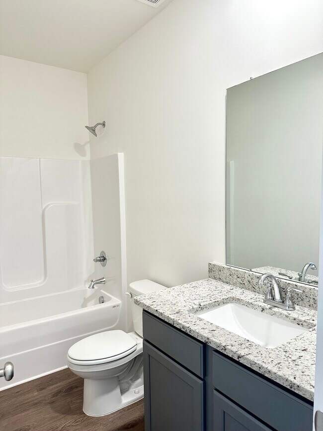 Building Photo - 4091 Textile Ln SW