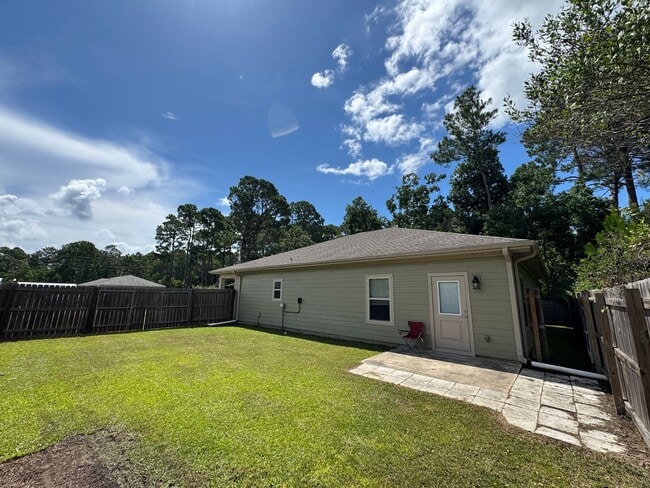Building Photo - 2369 Belmont Dr