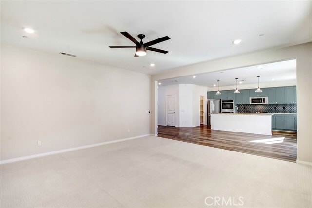 Building Photo - 26065 Plumcot Dr