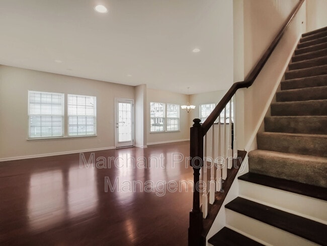 Building Photo - 300 Corday Ln