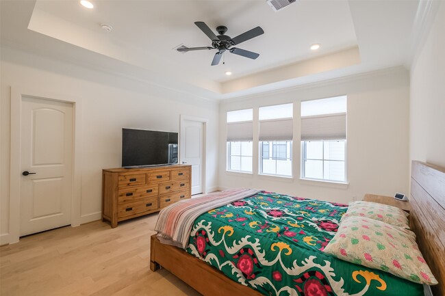 Building Photo - 2017 Lou Ellen Ln