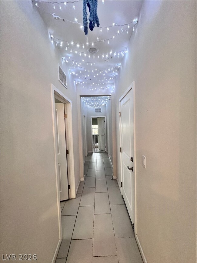 Building Photo - 6639 Wandering Palmer St