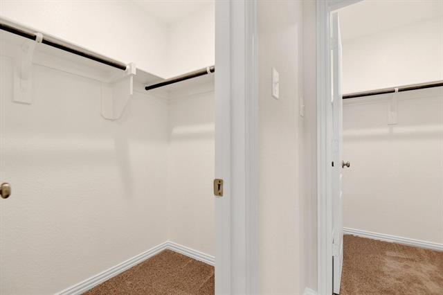 Building Photo - 3737 Malibu Dr