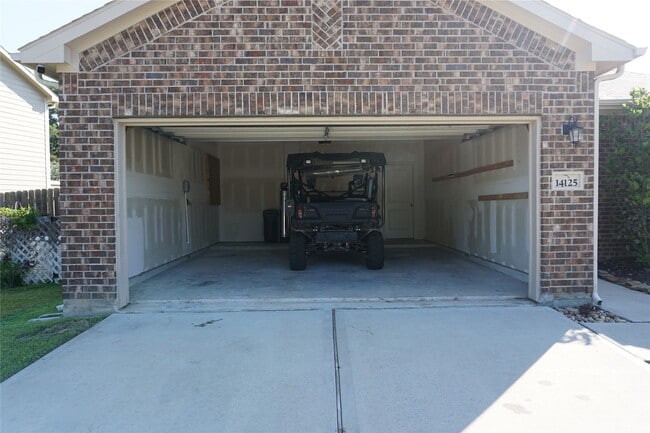 Building Photo - 14125 Harlequin Dr